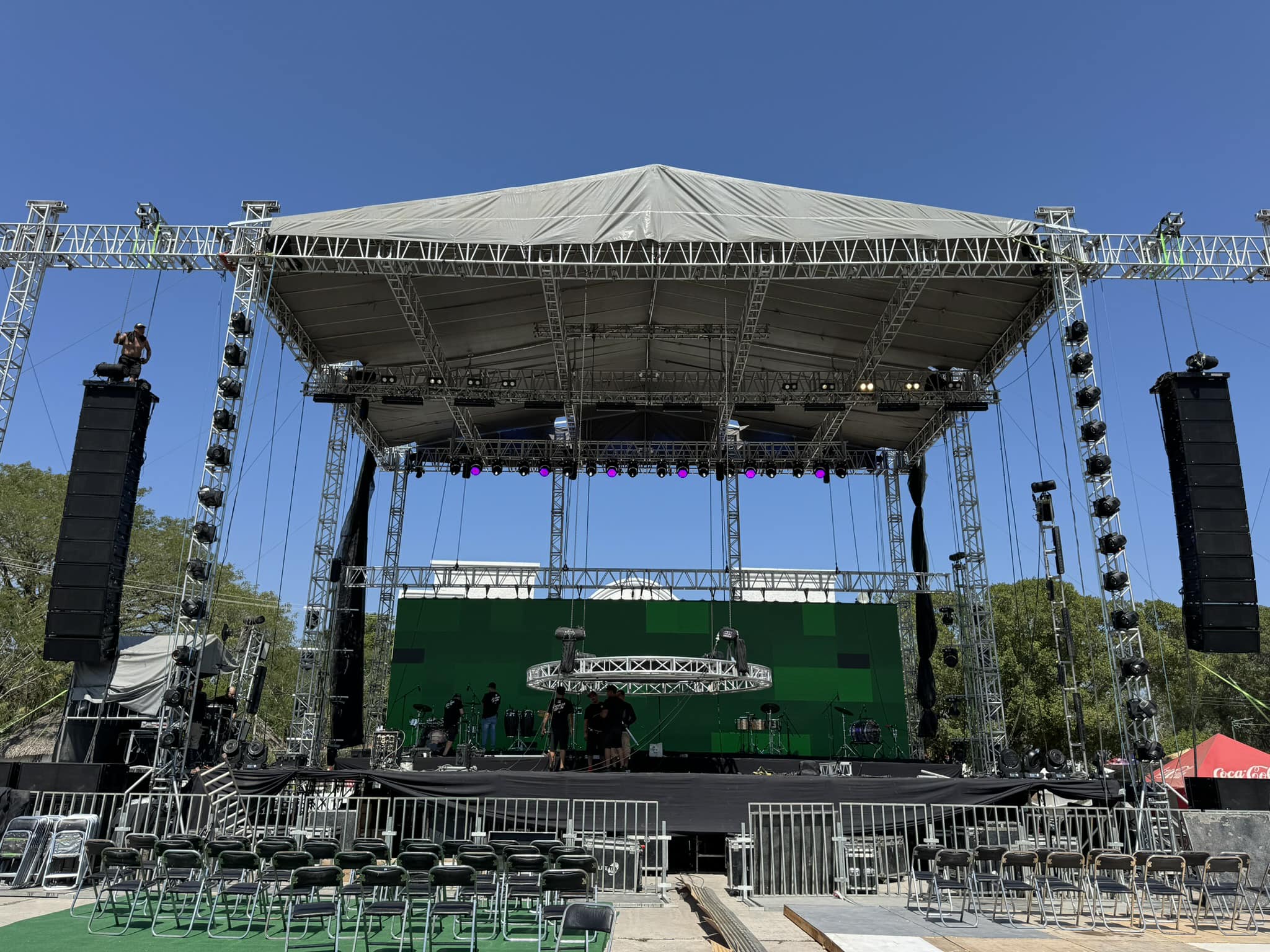 Stage Roof Truss 24x16x10m تروس سقف المسرح 24x16x10m