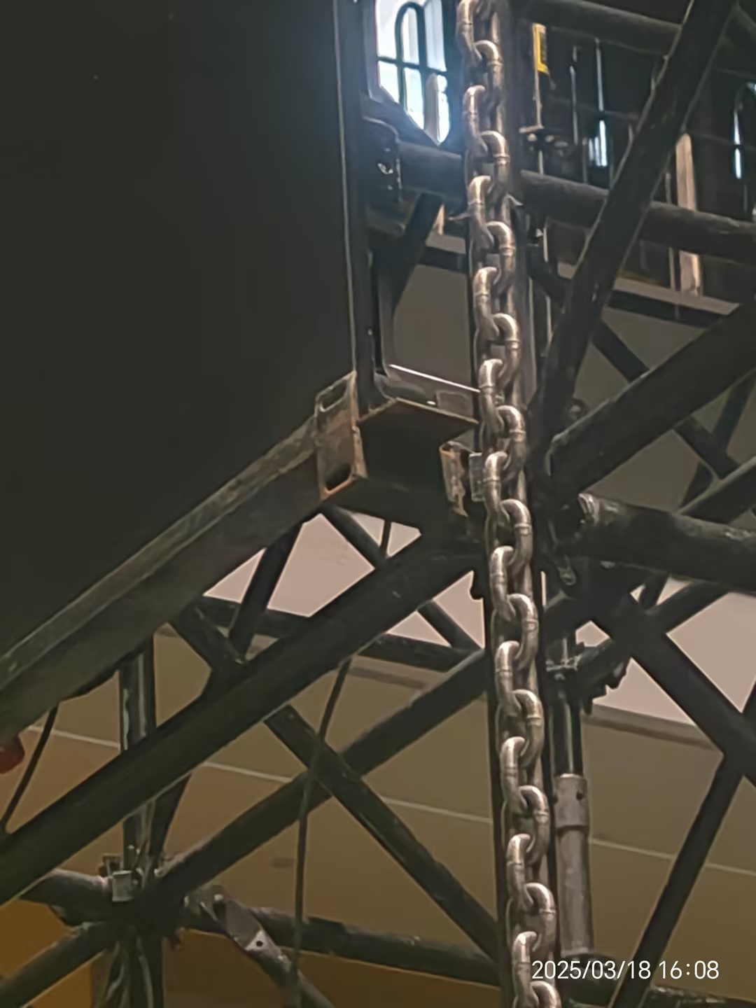 led bracket قوس LED