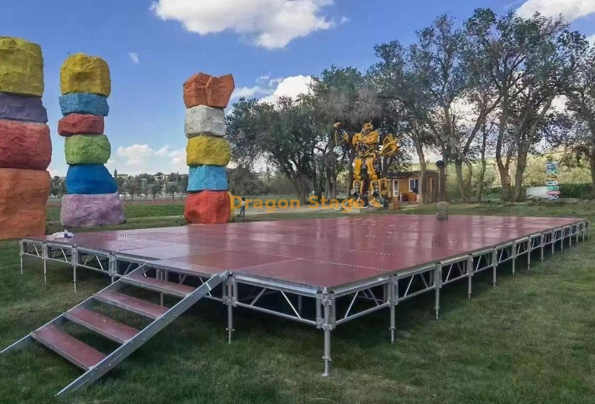 Portable Aluminum 4x4 Plywood Platform Stage Deck 15.86x7.32m محمول الألومنيوم 4x4 منصة الخشب الرقائقي مرحلة مرحلة 15.86x7.32m
