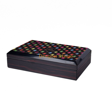 المملكة العربية السعودية موسم جدة تغليف MC شعار مخصص فاخر مطبوع قابل لإعادة التدوير صندوق عرض خشبي مستطيل للشوكولاتة