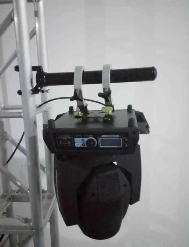 كيف تعلق الأضواء على الجمالون؟