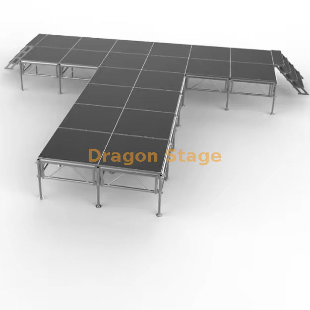 مسرح متنقل من الألومنيوم على شكل حرف T مقاس 7.32 × 7.32 م مع سلالم - ارتفاع قابل للتعديل (0.8 م)