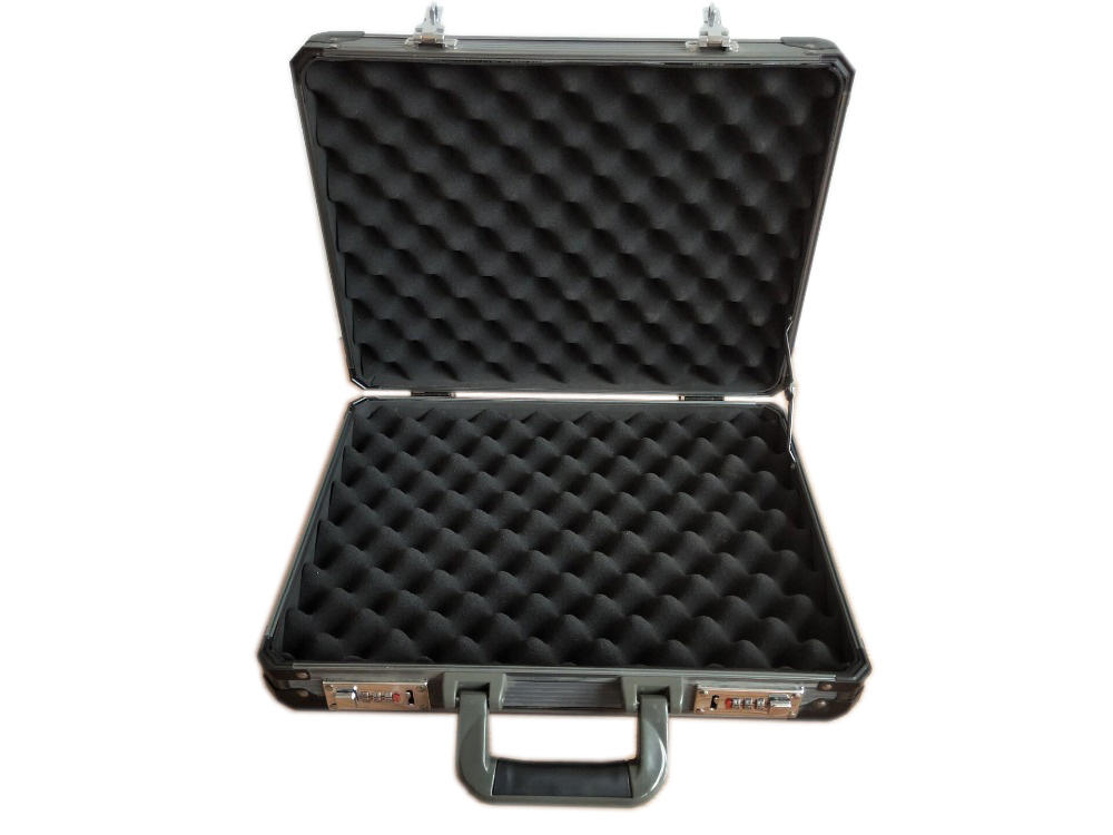 حالة الألومنيوم المخصصة للماء