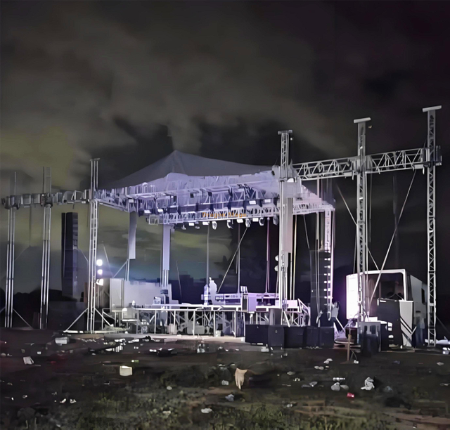 الألومنيوم سقف إضاءة السقف من الألومنيوم المرحلة 8x6x8m