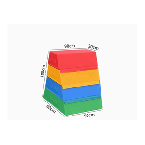 عقبة الجري الصالة الرياضية الصالة الرياضية مساعدة أربعة قسم من القبو مربع الحصان