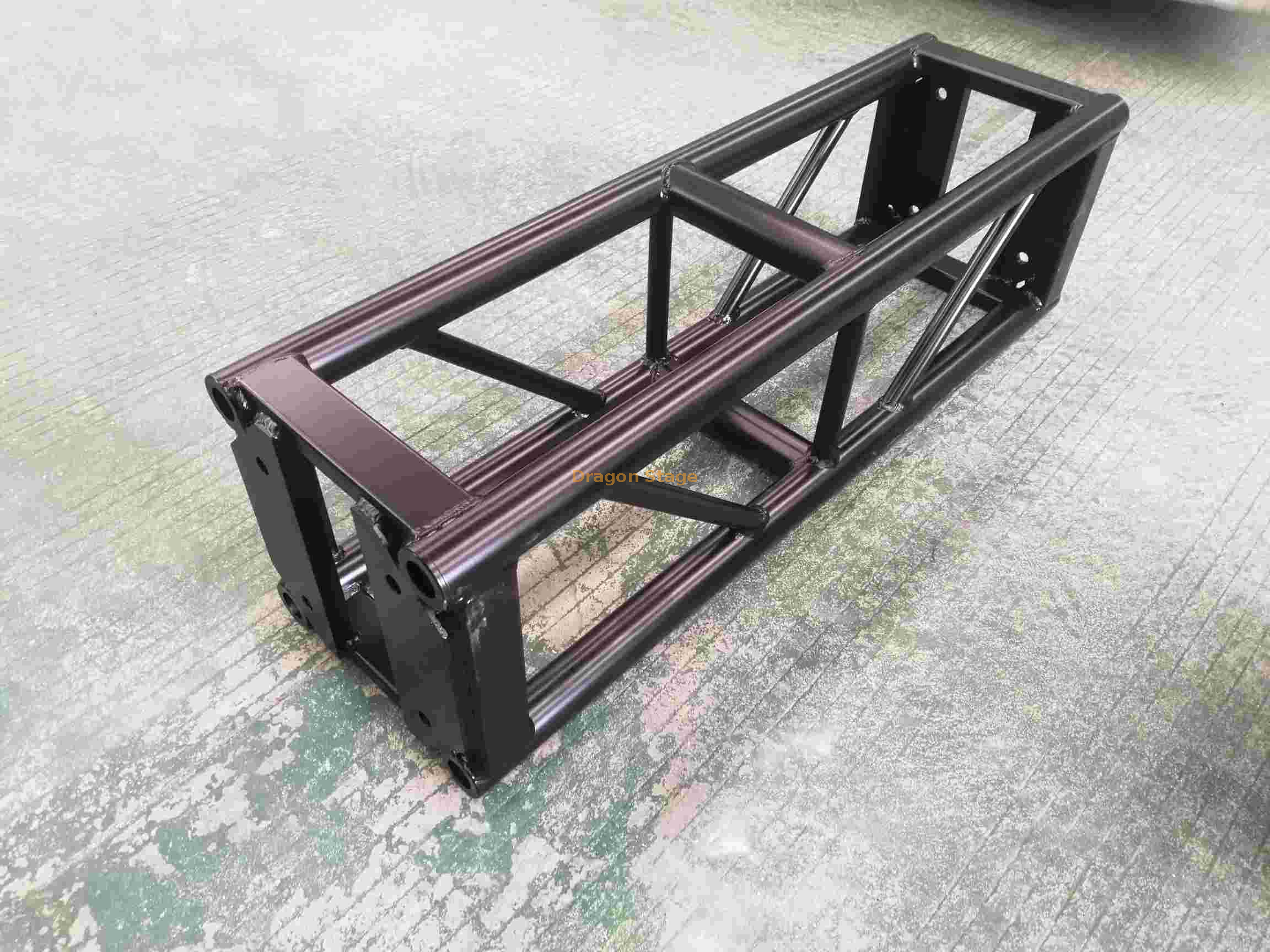 توماس تروس الألومنيوم (9)