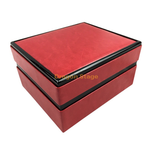 مصنع صندوق خشبي مخصص عالي الجودة فاخر مخصص شعار بو الجلود السيدات الأحمر ووتش مربع