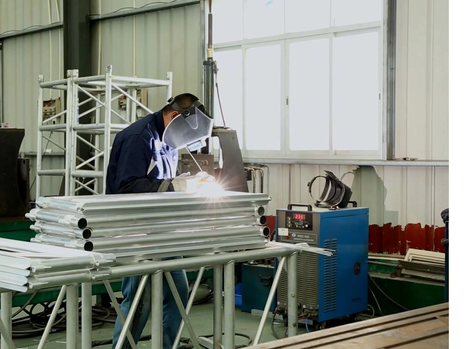 مرحلة إنتاج اللحام المخصص