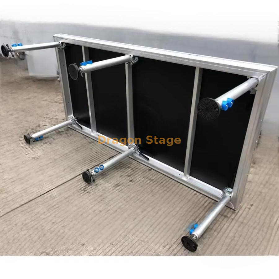 المؤخرة من 6 أرجل مرحلة سريعة