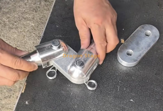 مفصل دوار من الألومنيوم المعياري الاحترافي لهياكل المظلات والجمالون