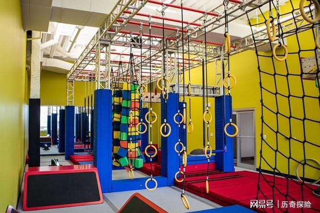 ما هي أربعة أحداث أساسية من سباق سبارتان