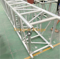 830x630mm الأنبوب الرئيسي تروس الحنفية 50x4mm و 60 * 5mm